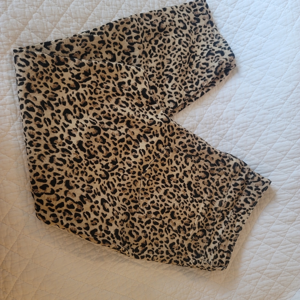 Wonderly Leopard Print Jeans 16